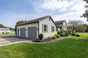 222 Tanglewood Dr, Dalton, OH 44618 - Photo 3
