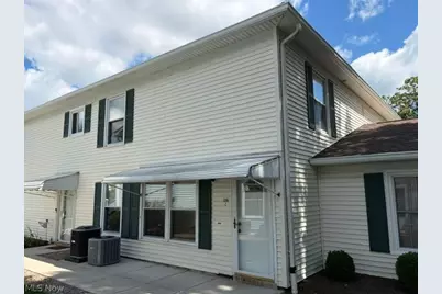 1286 Pembrooke Drive #C, Salem, OH 44460 - Photo 1