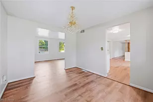 1922 Burr Oaks Ct, Austintown, OH 44515 - Photo 15