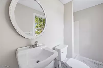 1922 Burr Oaks Court, Austintown, OH 44515 - Photo 29