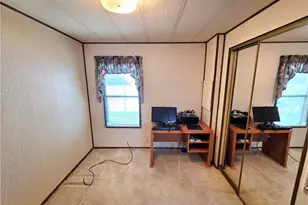 105 Virginia Ave, Elyria, OH 44035 - Photo 15