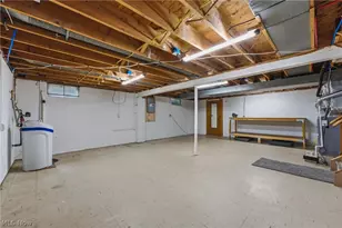 7474 Woodcrest Ave NE, Canton, OH 44721 - Photo 31
