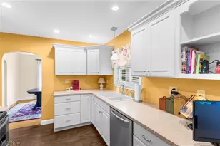 102 Hilltop Blvd, Canfield, OH 44406 - Photo 9