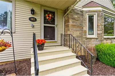 102 Hilltop Boulevard, Canfield, OH 44406 - Photo 5