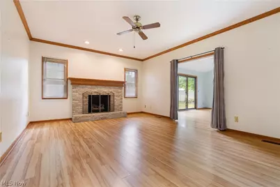 841 27th Street NE, Massillon, OH 44646 - Photo 9