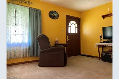 2833 Daleford Avenue NE, Canton, OH 44705 - Photo 7