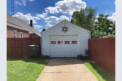 2833 Daleford Avenue NE, Canton, OH 44705 - Photo 5
