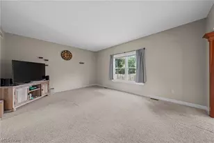 630 Sunset View Blvd, Tallmadge, OH 44278 - Photo 9
