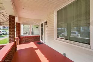 608 Delaware St, Martins Ferry, OH 43935 - Photo 7