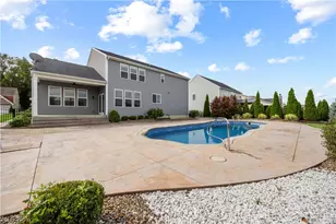 36392 Capri Ln, North Ridgeville, OH 44039 - Photo 49