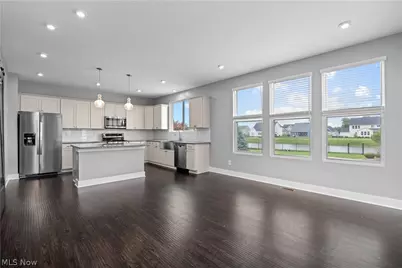 36392 Capri Lane, North Ridgeville, OH 44039 - Photo 17