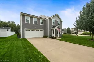 220 Emily Dr, Madison, OH 44057 - Photo 3