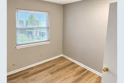 290 Lincoln Street SW #I, Hartville, OH 44632 - Photo 13