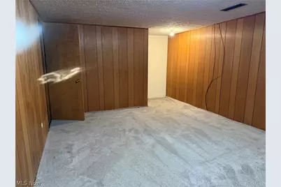 290 Lincoln Street SW #I, Hartville, OH 44632 - Photo 17