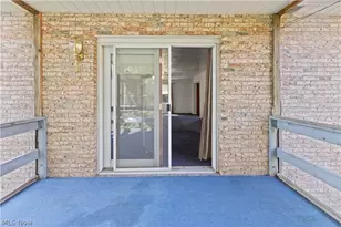 271 Seneca St, Weirton, WV 26062 - Photo 9