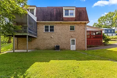 271 Seneca Street, Weirton, WV 26062 - Photo 37