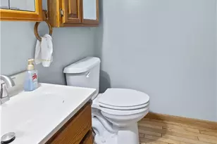 271 Seneca St, Weirton, WV 26062 - Photo 13