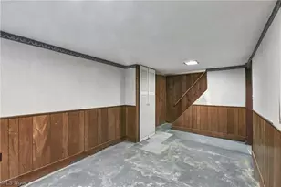13305 Hazelwood Ave, Oakwood, OH 44107 - Photo 33