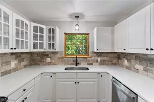 21530 Lexington Rd, Alliance, OH 44601 - Photo 5
