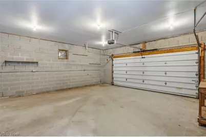 21530 Lexington Road, Alliance, OH 44601 - Photo 33