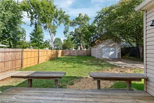 827 Davies Ave, Akron, OH 44306 - Photo 27