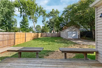 827 Davies Avenue, Akron, OH 44306 - Photo 27