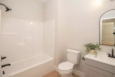 4327 Skycrest Drive NW, Canton, OH 44718 - Photo 27