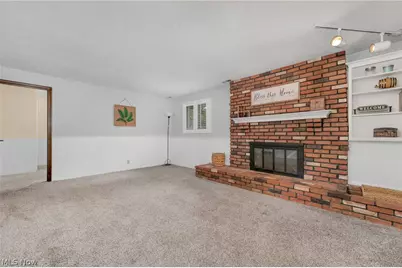 4417 Queen Anne Avenue, Lorain, OH 44052 - Photo 31