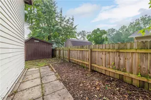 4417 Queen Anne Ave, Lorain, OH 44052 - Photo 43