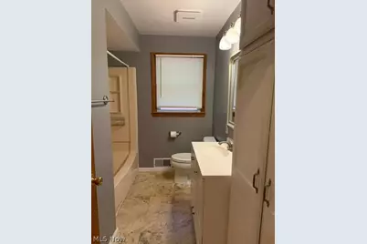 2191 Frostwood Drive, Youngstown, OH 44515 - Photo 5