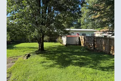 314 W 3rd Street, Uhrichsville, OH 44683 - Photo 27