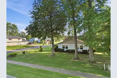 1401-1403 Lindenwood Drive, Lorain, OH 44053 - Photo 19