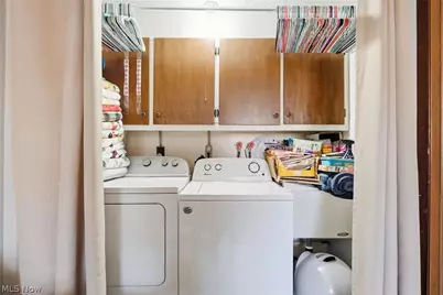 1401-1403 Lindenwood Drive, Lorain, OH 44053 - Photo 15