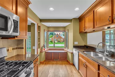 4824 W 58th Street, Loveland, OH 44144 - Photo 7
