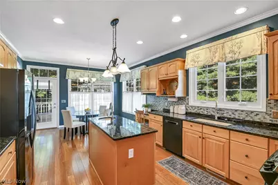 32249 Hawthorne Court, Avon Lake, OH 44012 - Photo 3