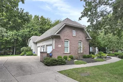 32249 Hawthorne Court, Avon Lake, OH 44012 - Photo 37