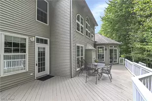 32249 Hawthorne Ct, Avon Lake, OH 44012 - Photo 41
