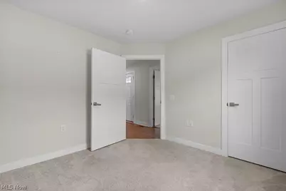 7030 Gauntlet Street SW, Massillon, OH 44646 - Photo 23