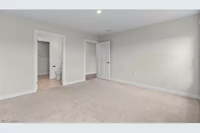 7030 Gauntlet Street SW, Massillon, OH 44646 - Photo 19