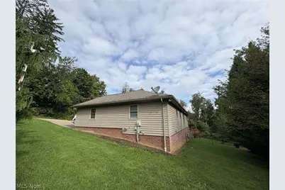 104 Kell Lane, St Clairsville, OH 43950 - Photo 7