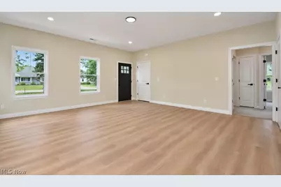 193 Linden Drive, Painesville Twp, OH 44077 - Photo 11