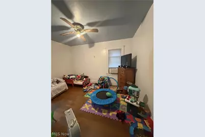 3056 W 104th Street, Loveland, OH 44111 - Photo 5