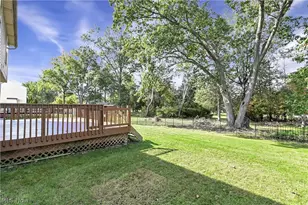 2144 Reserve Cir N, Lorain, OH 44053 - Photo 33