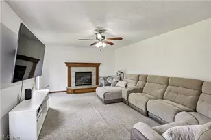2144 Reserve Cir N, Lorain, OH 44053 - Photo 17