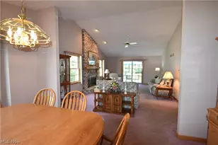90 Montgomery Ln, Canfield, OH 44406 - Photo 9