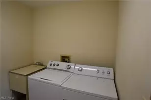 90 Montgomery Ln, Canfield, OH 44406 - Photo 21