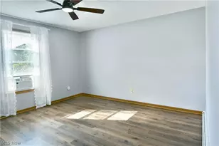 882 Pearson Cir, Youngstown, OH 44512 - Photo 27