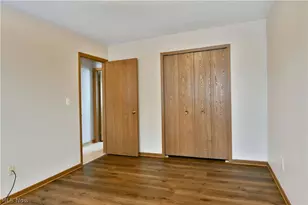 882 Pearson Cir, Youngstown, OH 44512 - Photo 31