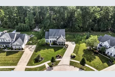 2711 Palmer Lane, Avon, OH 44011 - Photo 3