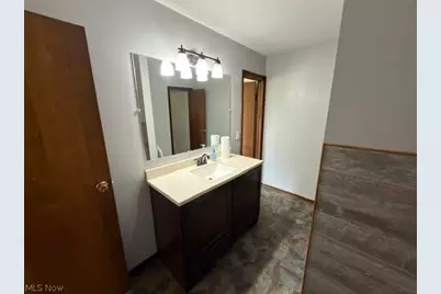 308 Snearly Drive, Marietta, OH 45750 - Photo 29